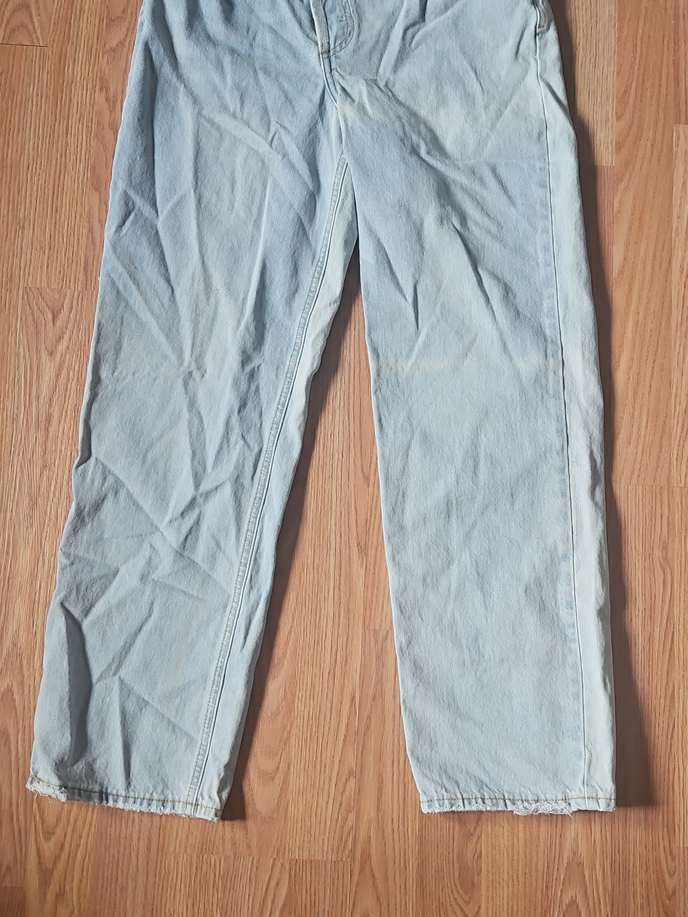 Simons Icône Asymmetrical Wide Leg Jeans